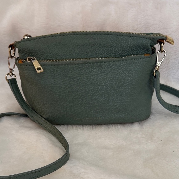 Divina Firenze Handbags - Diana Freneze Green Leather Crossbody Bag – Multi Zip